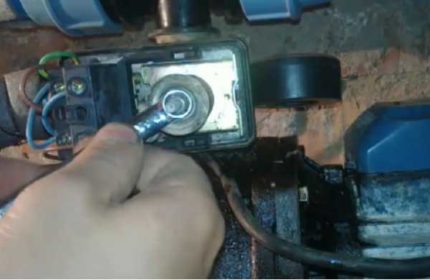 Ressorts de serrage et de desserrage