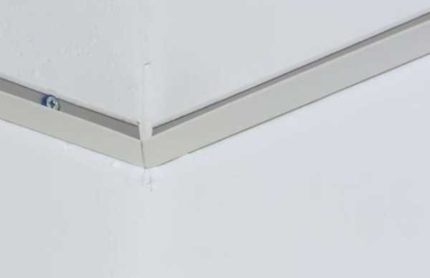 Installation d'un coin mural